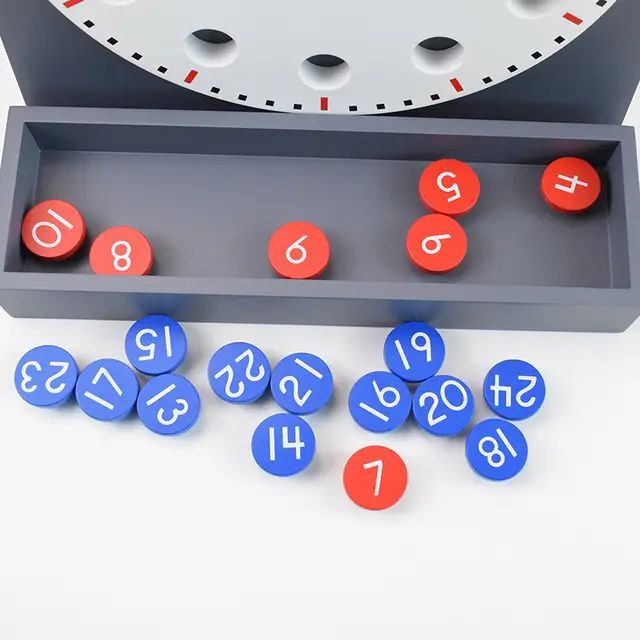 ساعة مونتيسورى 2